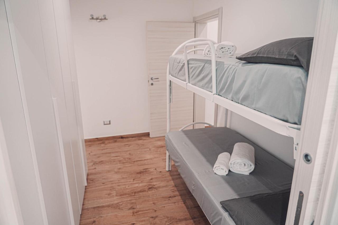 Appartamento Vacanze Il Profumo Del Mare 波扎洛 外观 照片